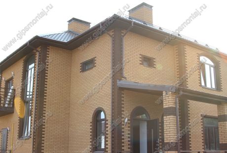 Потолки с подсветкой из гипсокартона и лепным декором