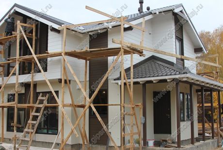 Монтаж ГКЛ - потолка и стен в загородном коттедже