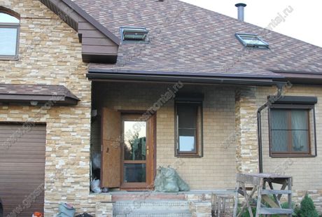 Отделка в доме: Гардеробная из гипсокартона в коттедже