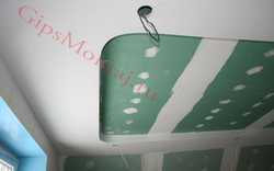 Бюджетная облицовка потолка мансардного этажа