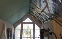 Монтаж коробов под инсталляцию и облицовка мансардного этажа