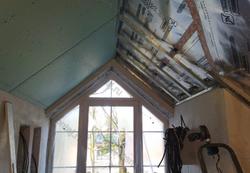 Монтаж коробов под инсталляцию и облицовка мансардного этажа